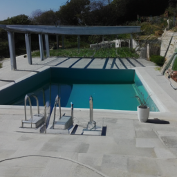 Fourniture et pose de liner pour piscine : choix de matériaux et processus d'installation Saint-Dié-des-Vosges